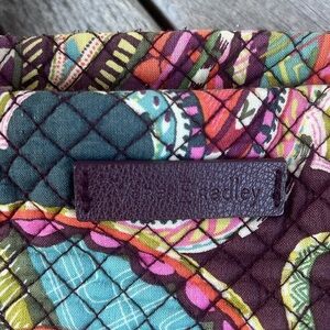 👜 Colorful Vera Bradley Heirloom Paisley Print Hadley East West Tote Pur…